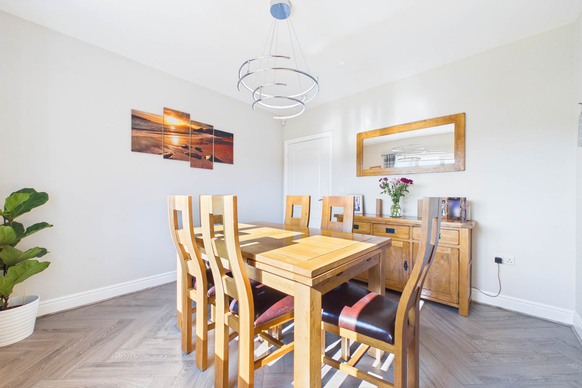 Honeybee Avenue, Cambuslang