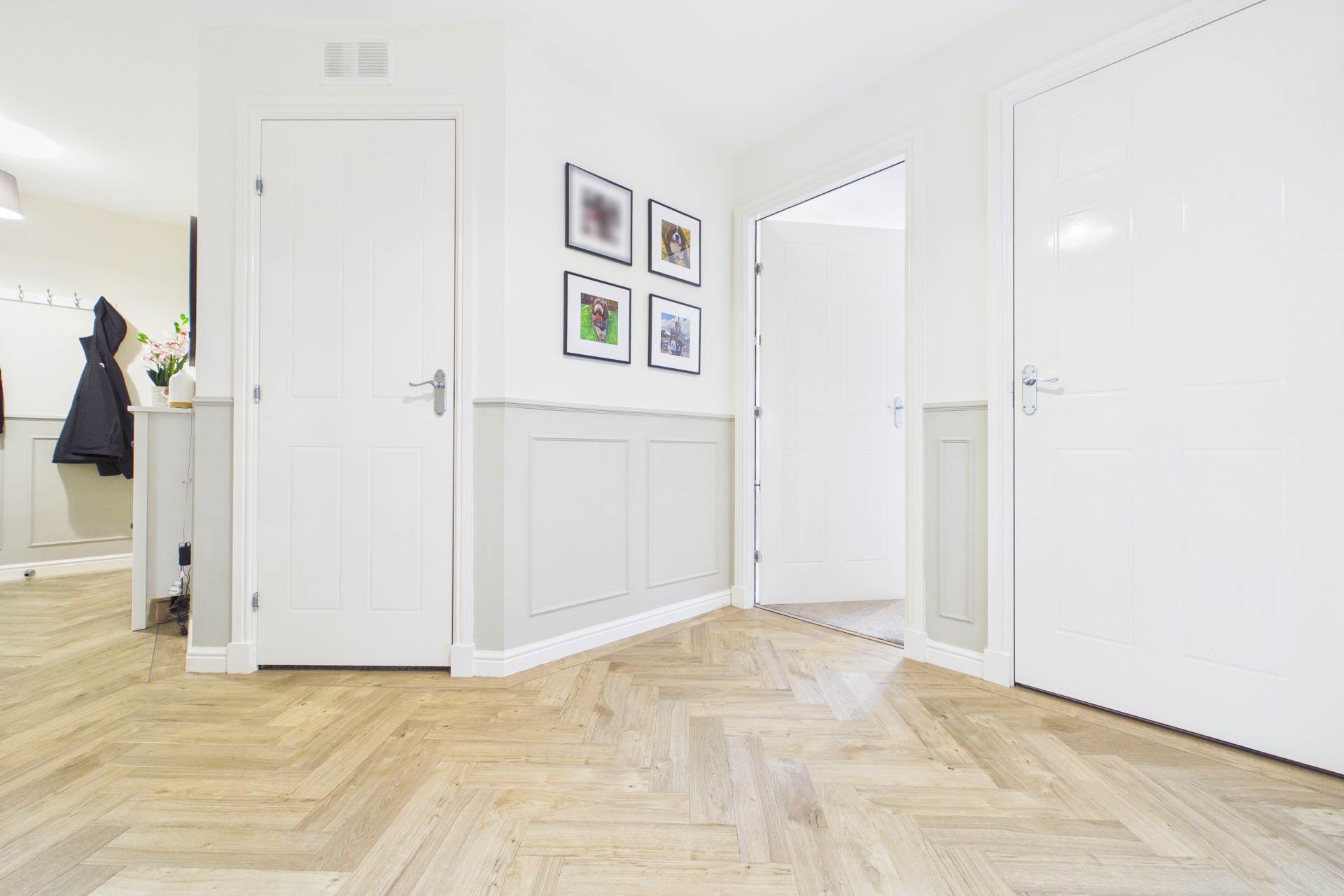 Broad Cairn Court, Motherwell