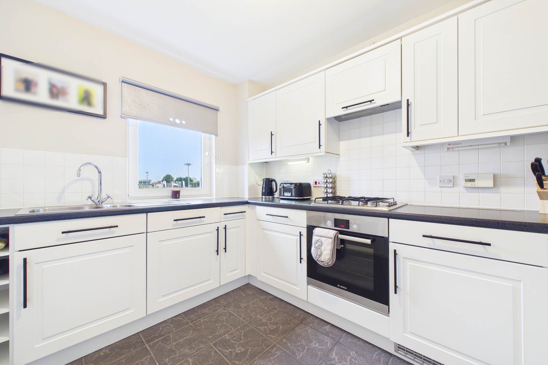 Broad Cairn Court, Motherwell