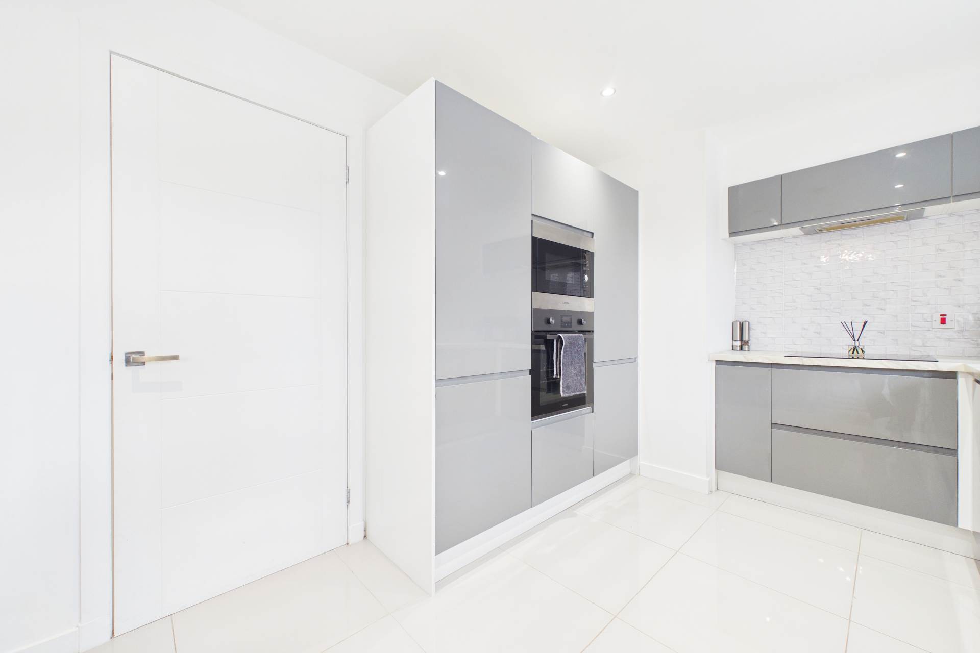 Calderside Place, Airdrie