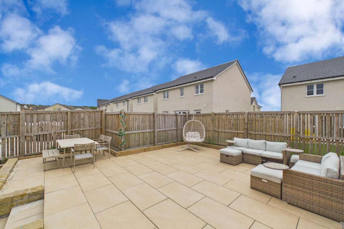 Images for Burns Crescent, Motherwell