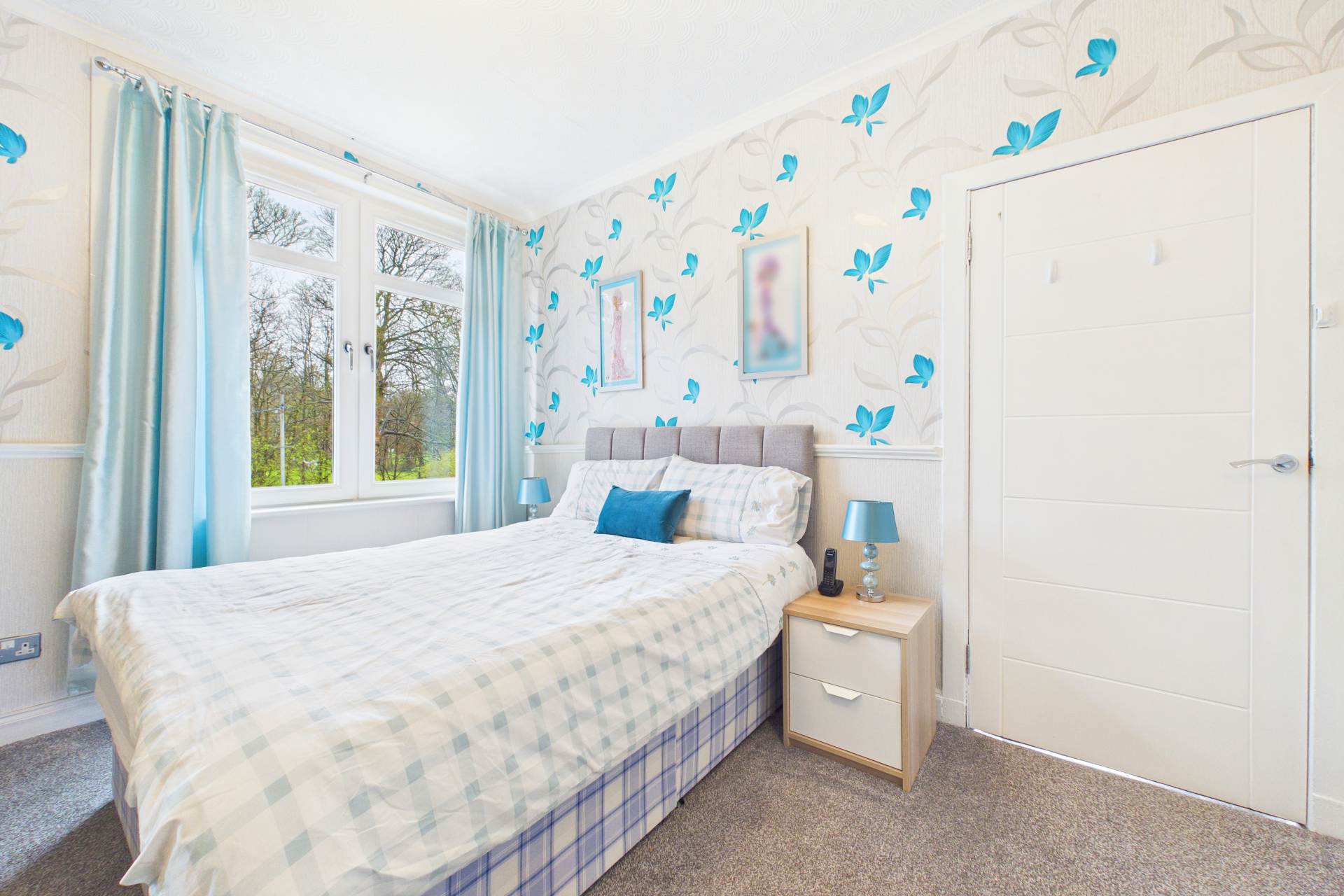 Strowan Crescent, Sandyhills, Glasgow