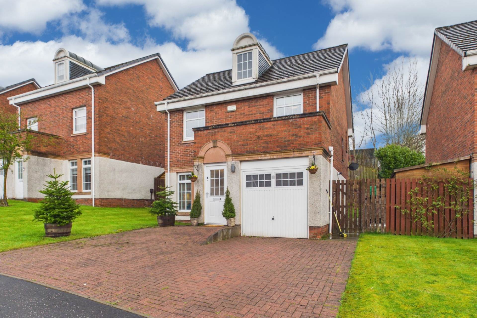 Darwin Avenue, Motherwell