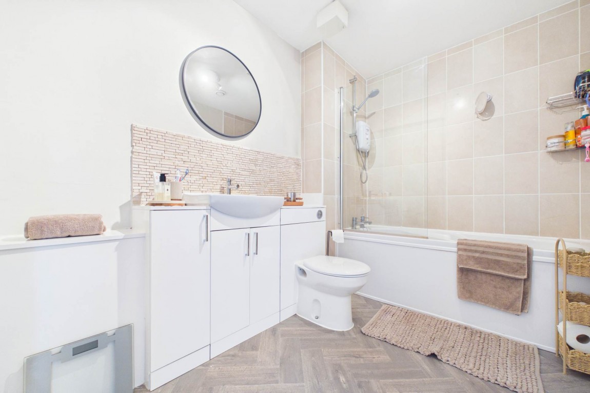 Images for East Greenlees Gardens, Cambuslang