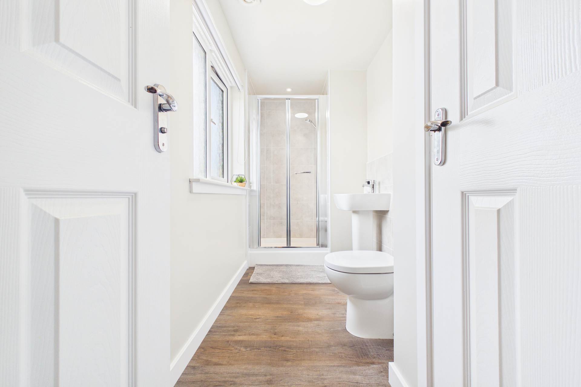 McIntosh Gardens, Law, Carluke