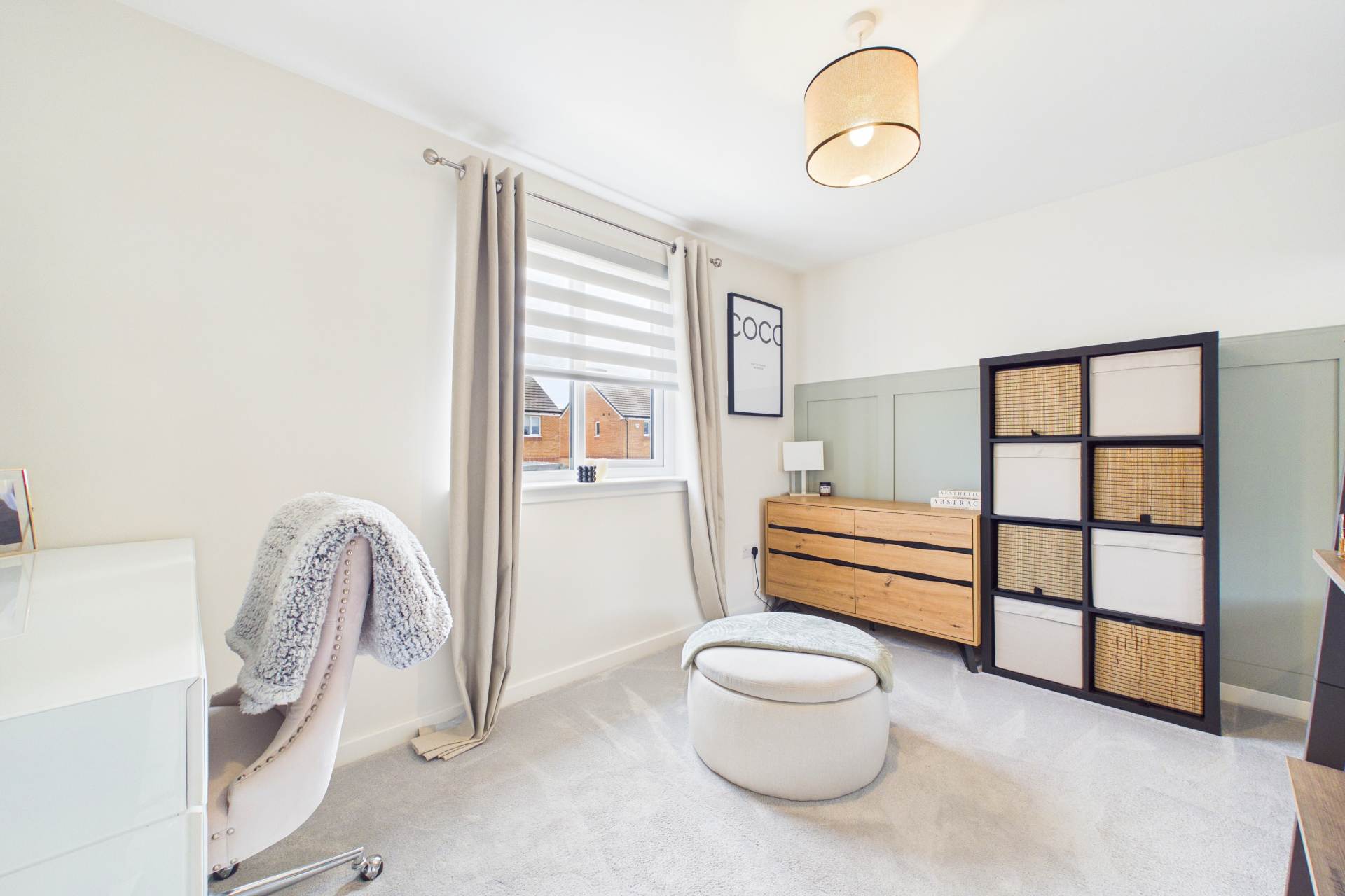 McIntosh Gardens, Law, Carluke