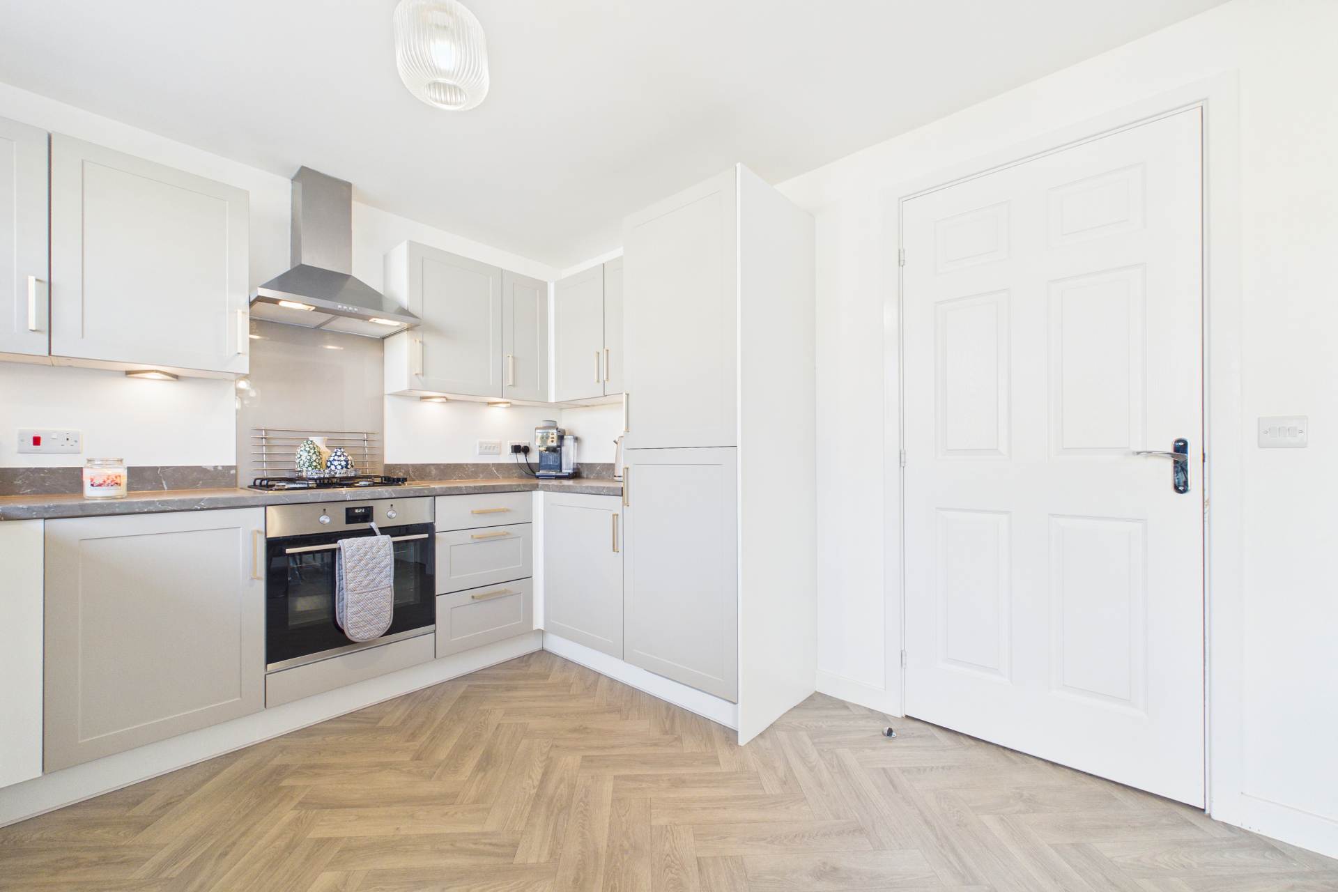 Lotus Crescent, Motherwell