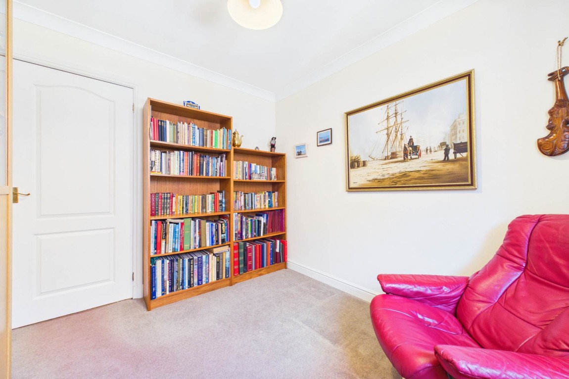 Images for Watt Court, Stonehouse