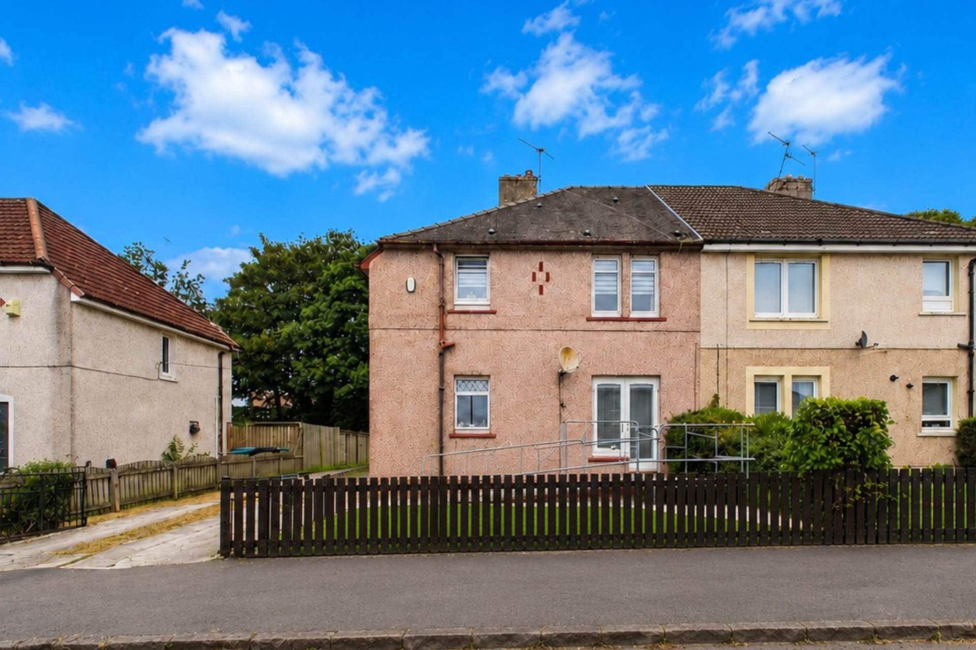 Hillhead Crescent, Motherwell