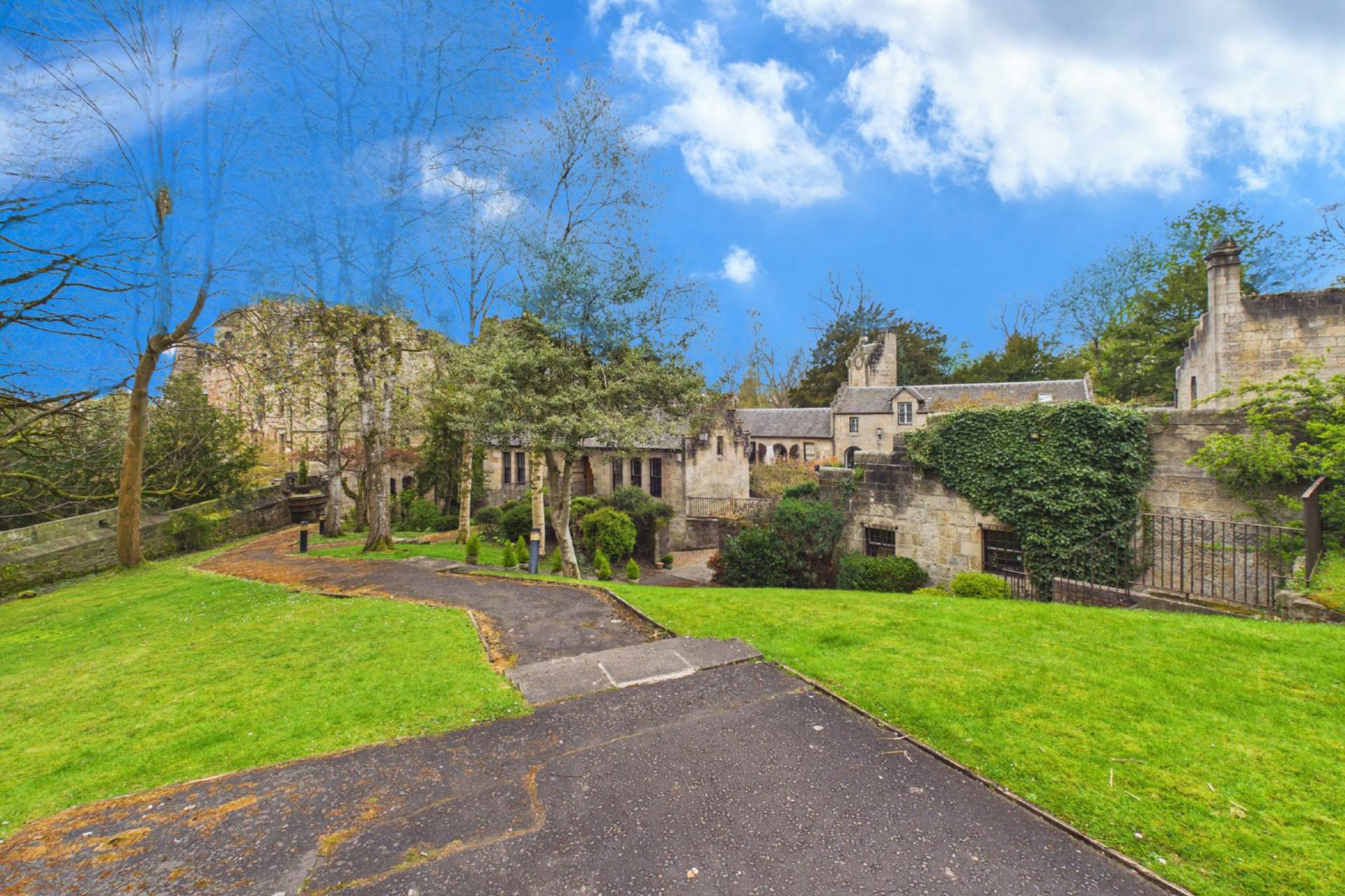 Dalzell House, Motherwell