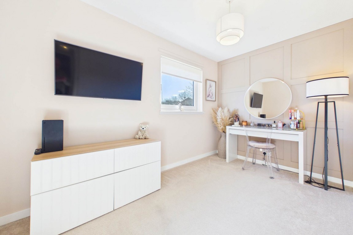 Images for Pine Lawn, Wishaw