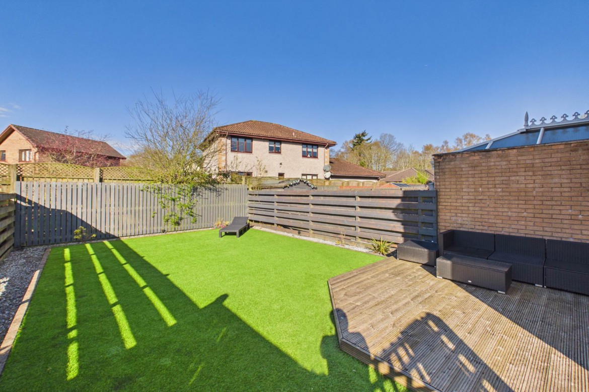 Images for Pine Lawn, Wishaw