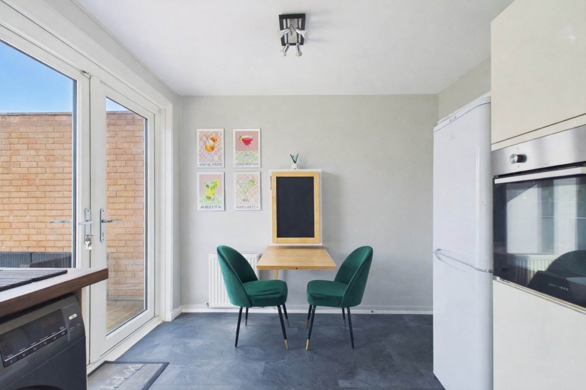 Images for Pine Lawn, Wishaw