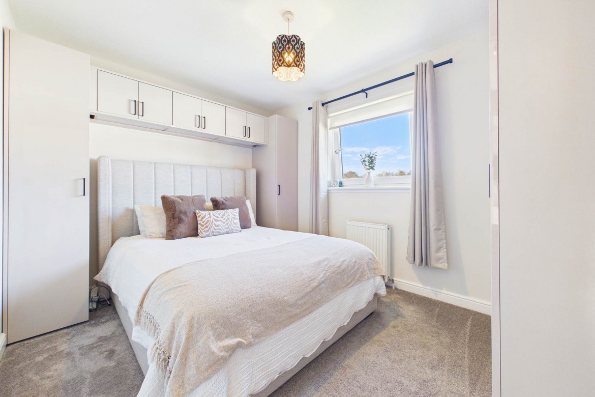 Images for Pine Lawn, Wishaw