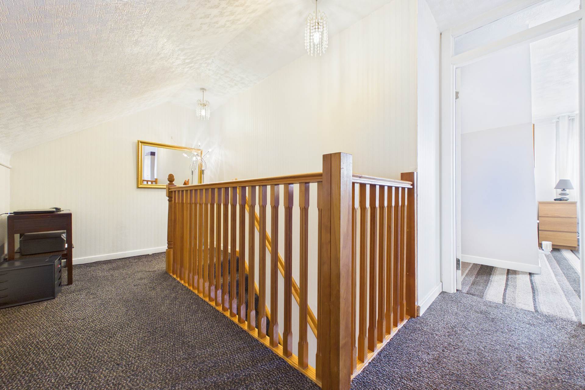 High Street, Newarthill