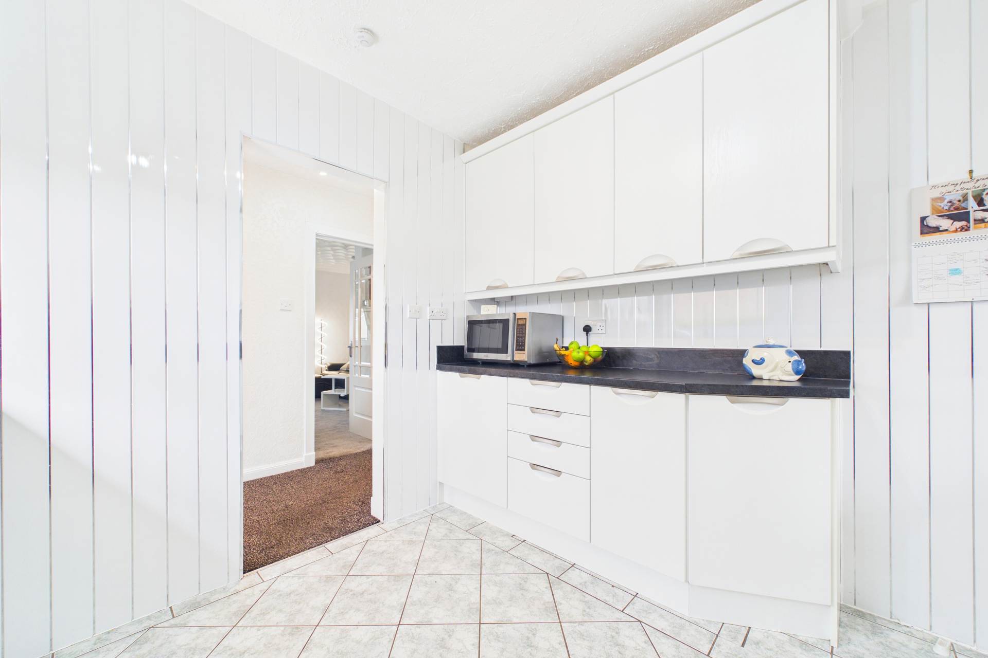 High Street, Newarthill