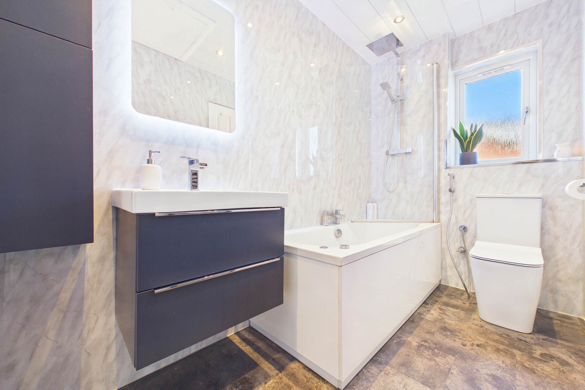 McMahon Drive, Wishaw