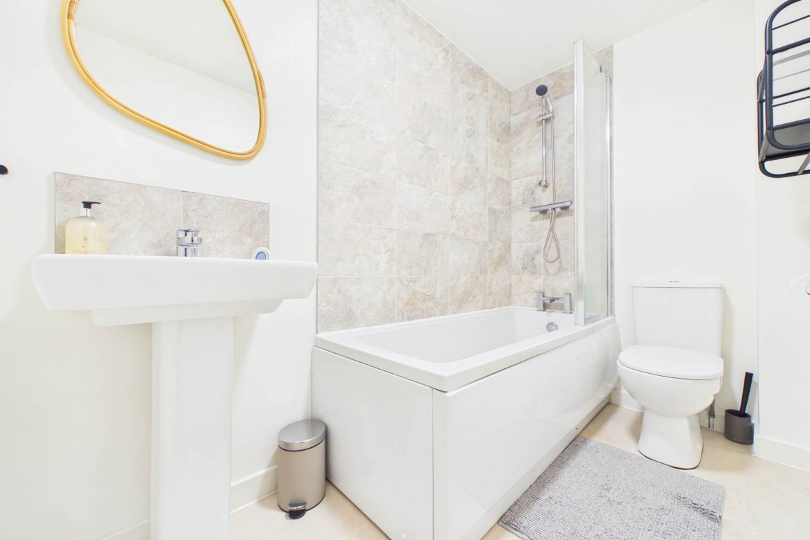 Images for Baird Drive, Shotts