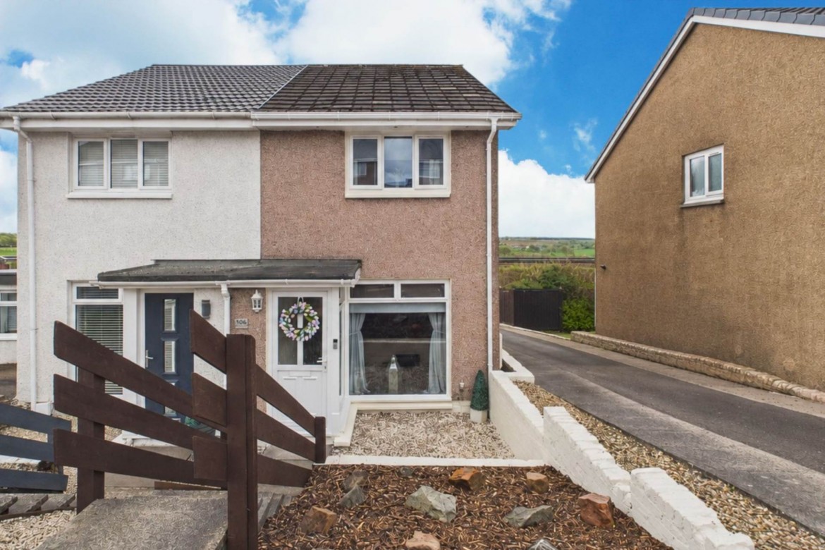 Images for Currieside Avenue, Shotts