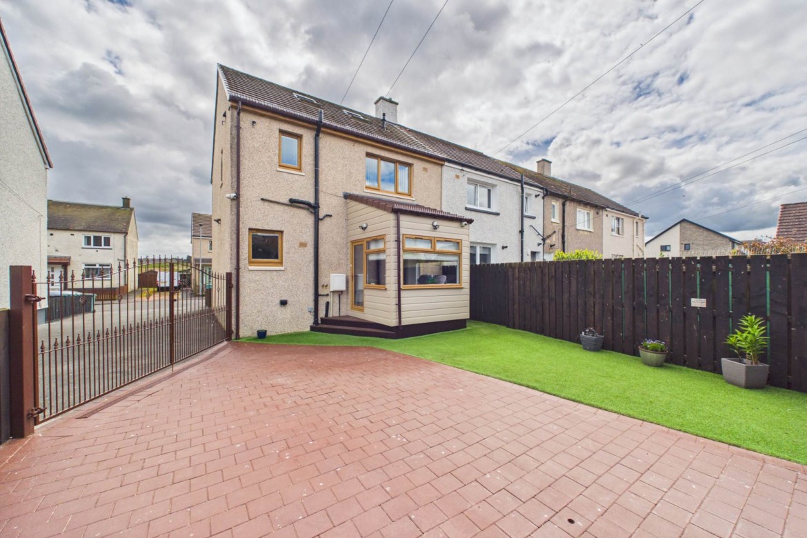 Images for Balbakie Road, Harthill, Shotts