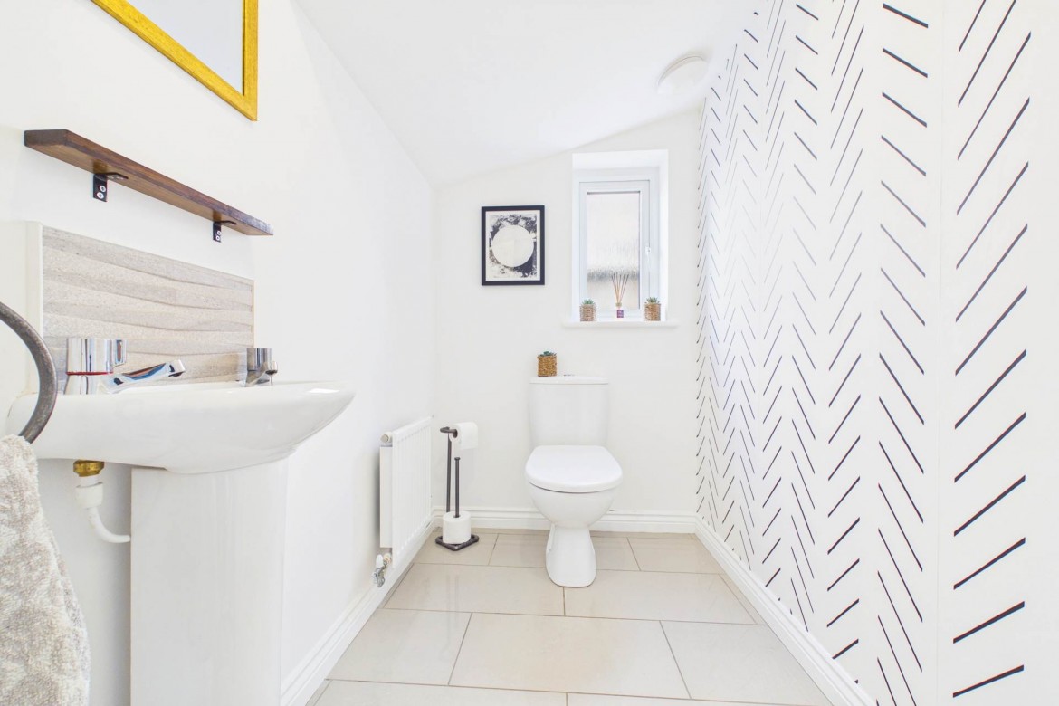 Images for Red Deer Road, Glasgow
