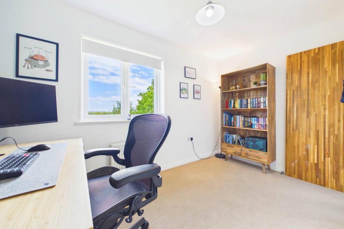 Images for Red Deer Road, Glasgow
