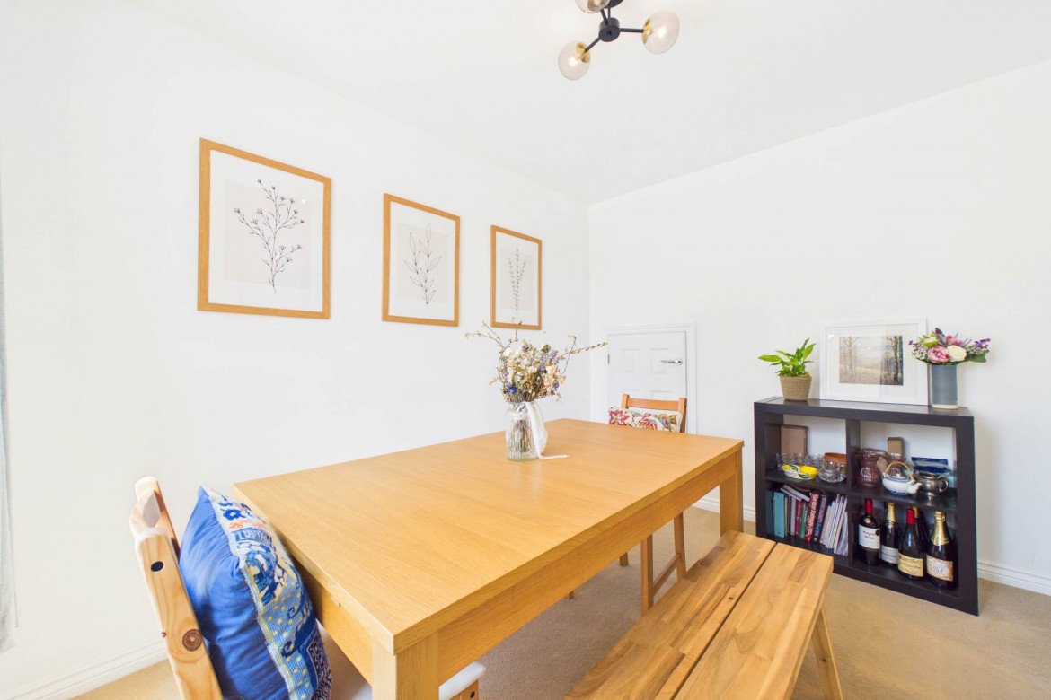 Images for Red Deer Road, Glasgow