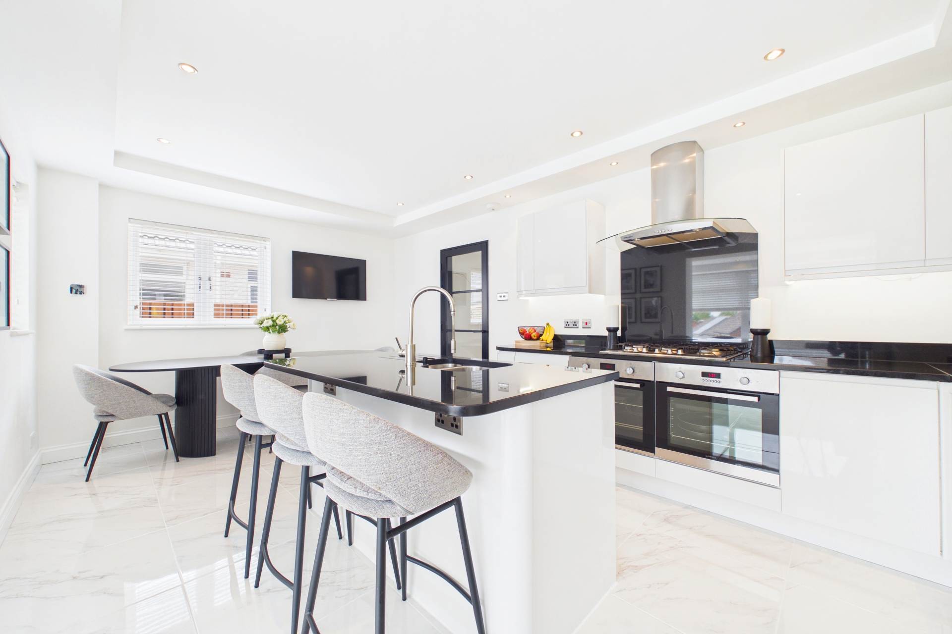 Rederech Crescent, Hamilton