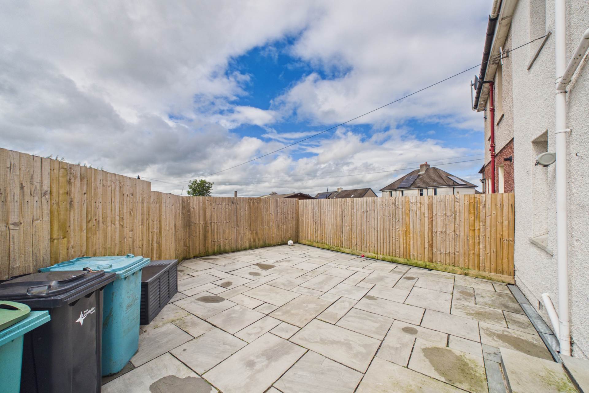 West Benhar Road, Shotts
