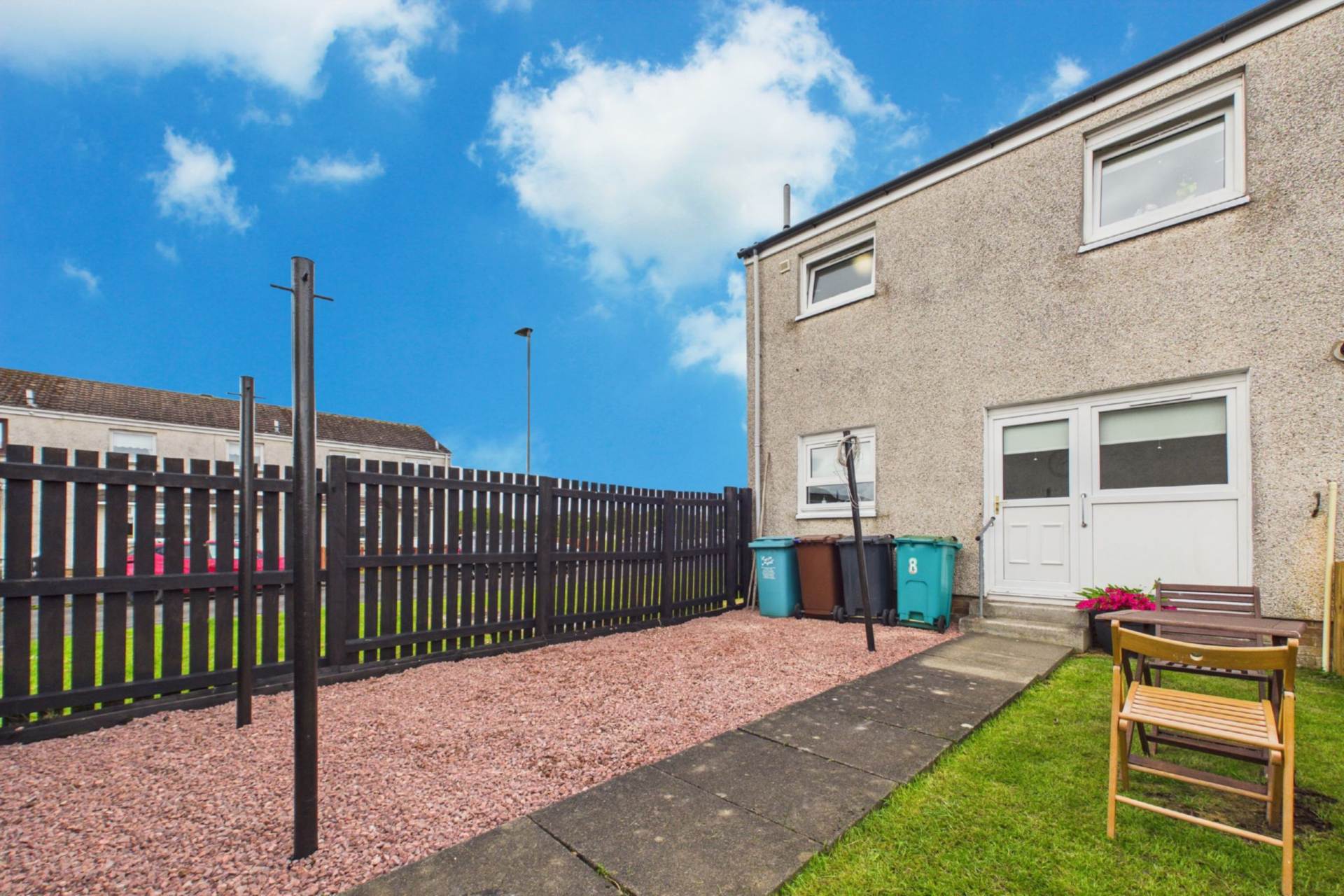 Napier Square, Bellshill