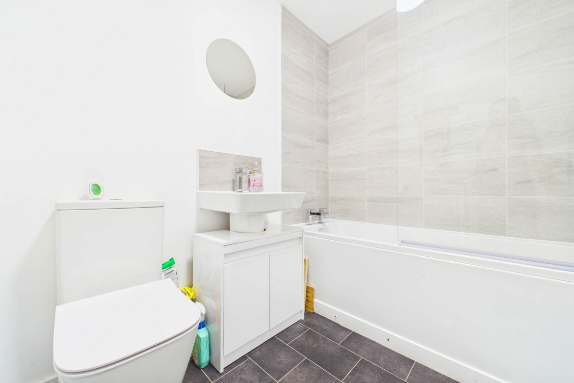 Images for Watervole Crescent, Cambuslang
