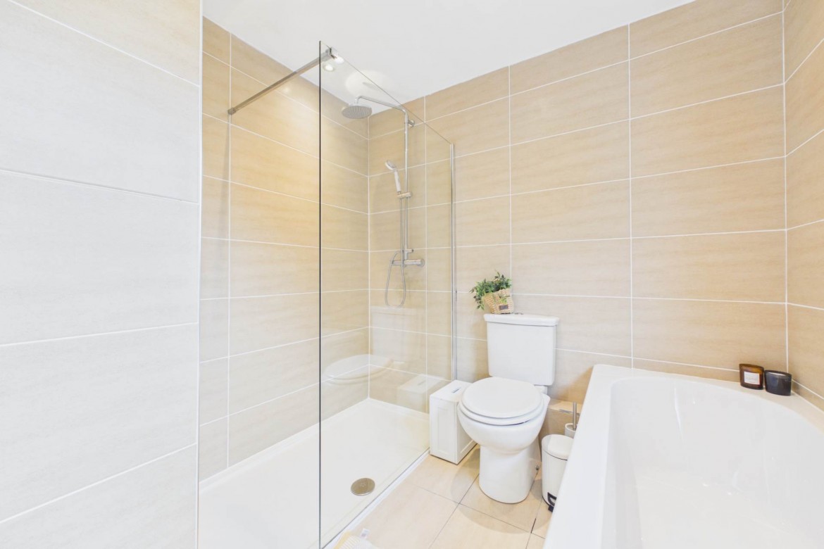 Images for Linden Lea, Hamilton