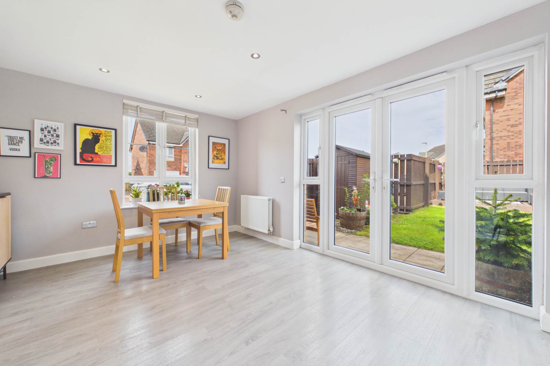 Poppy Gardens, Cambuslang