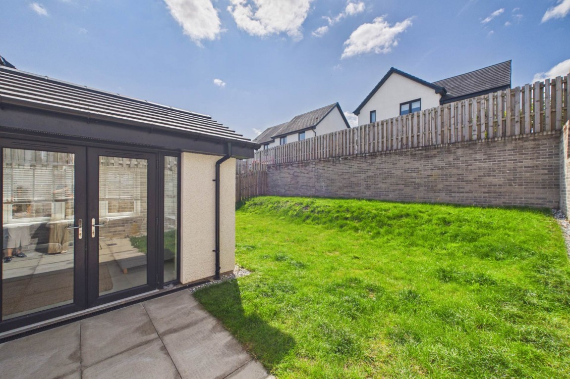 Images for Binnie Crescent, Gartcosh, Glasgow
