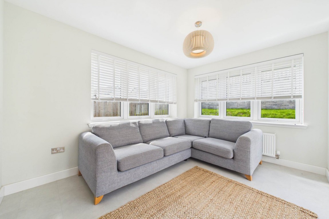 Images for Binnie Crescent, Gartcosh, Glasgow