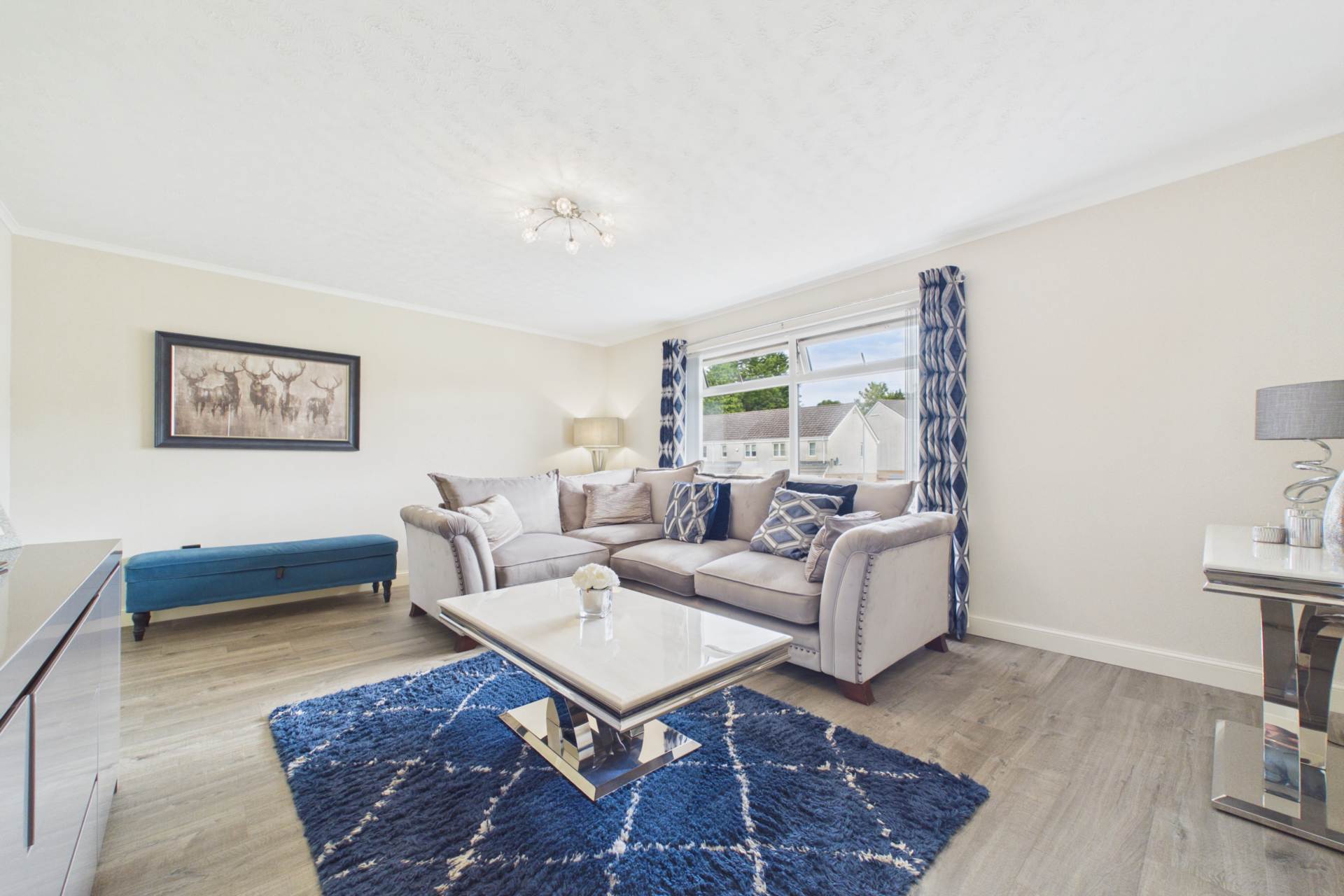 Barclay Avenue, Johnstone