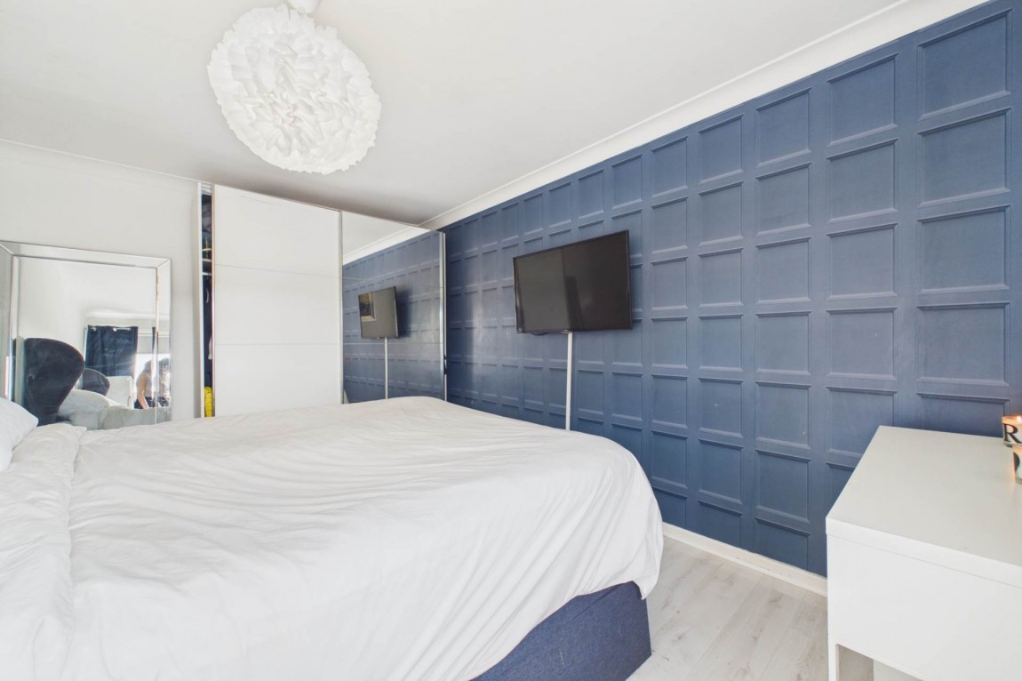 Images for Calder Crescent, Glassford