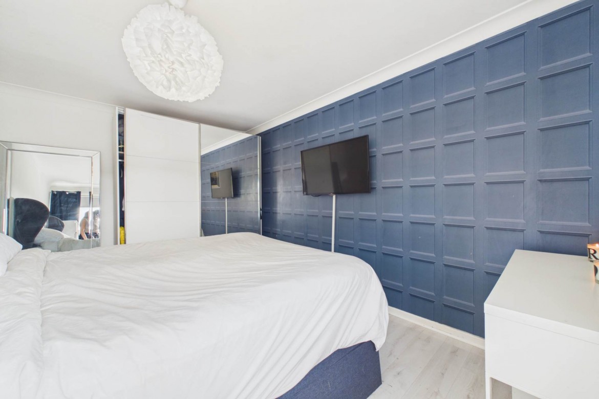 Images for Calder Crescent, Glassford