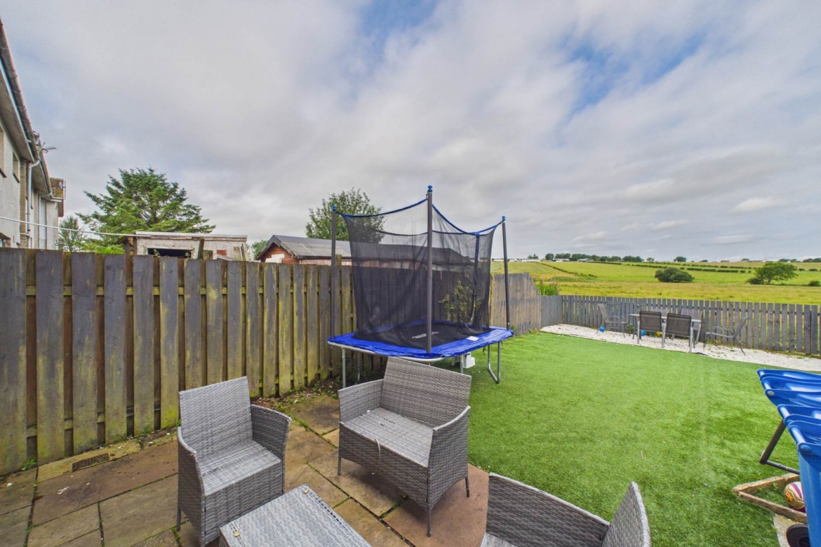 Images for Calder Crescent, Glassford