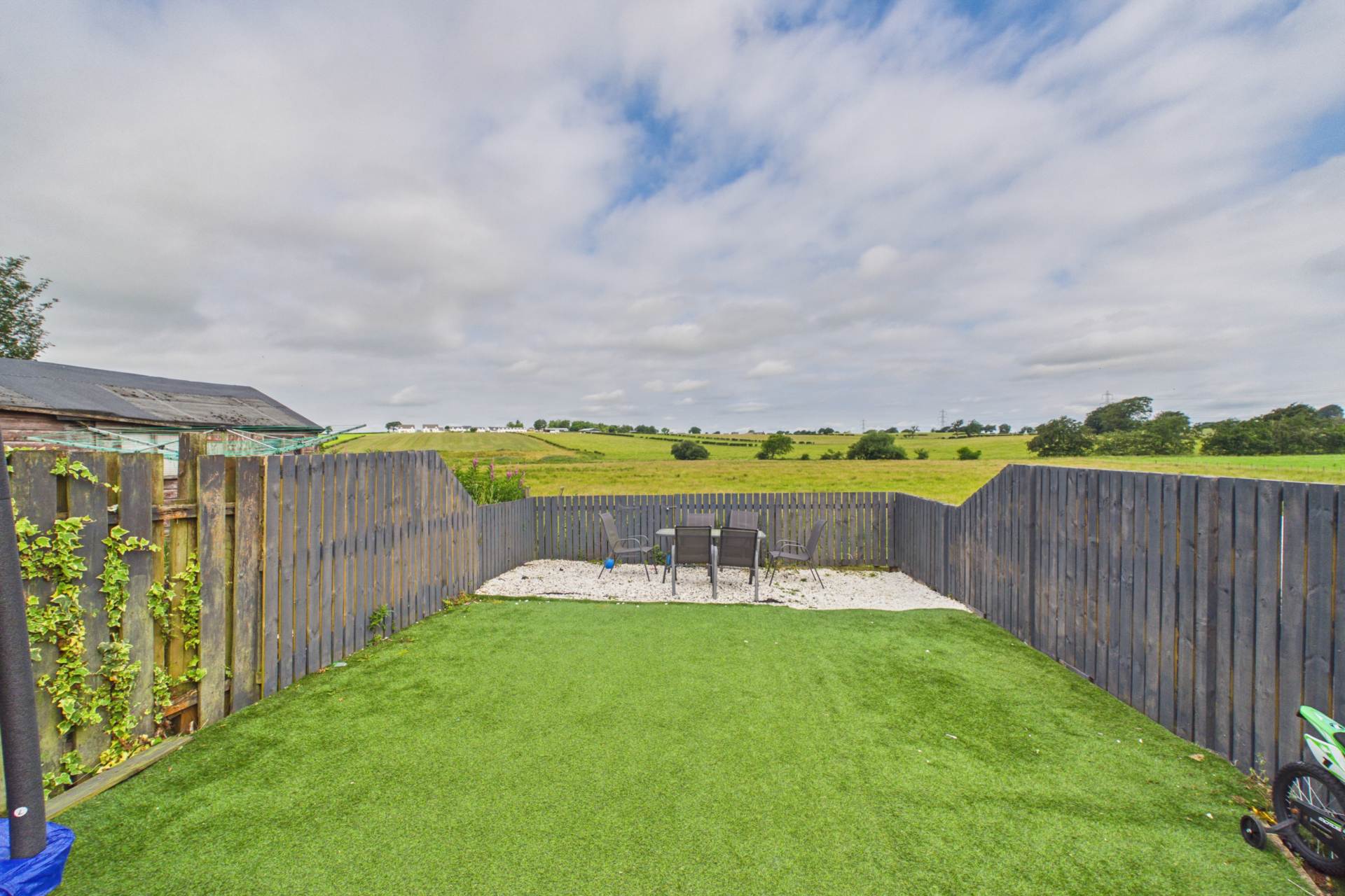 Calder Crescent, Glassford