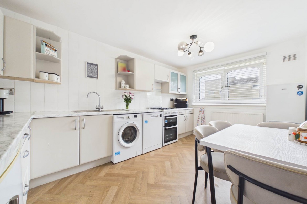 Images for Burnblea Gardens, Hamilton