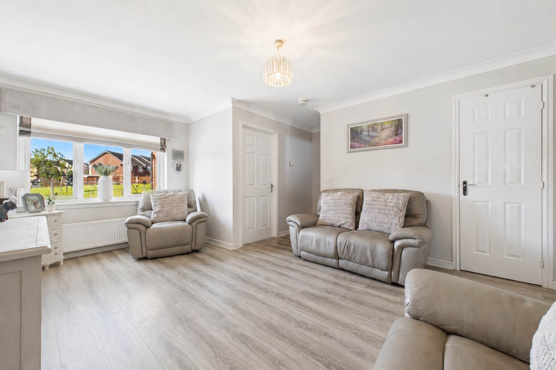 Wilkie Drive, Holytown