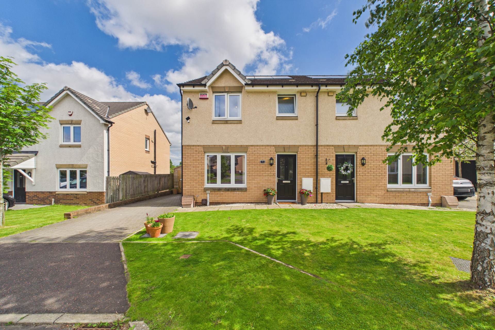 Buttercup Crescent, Glasgow