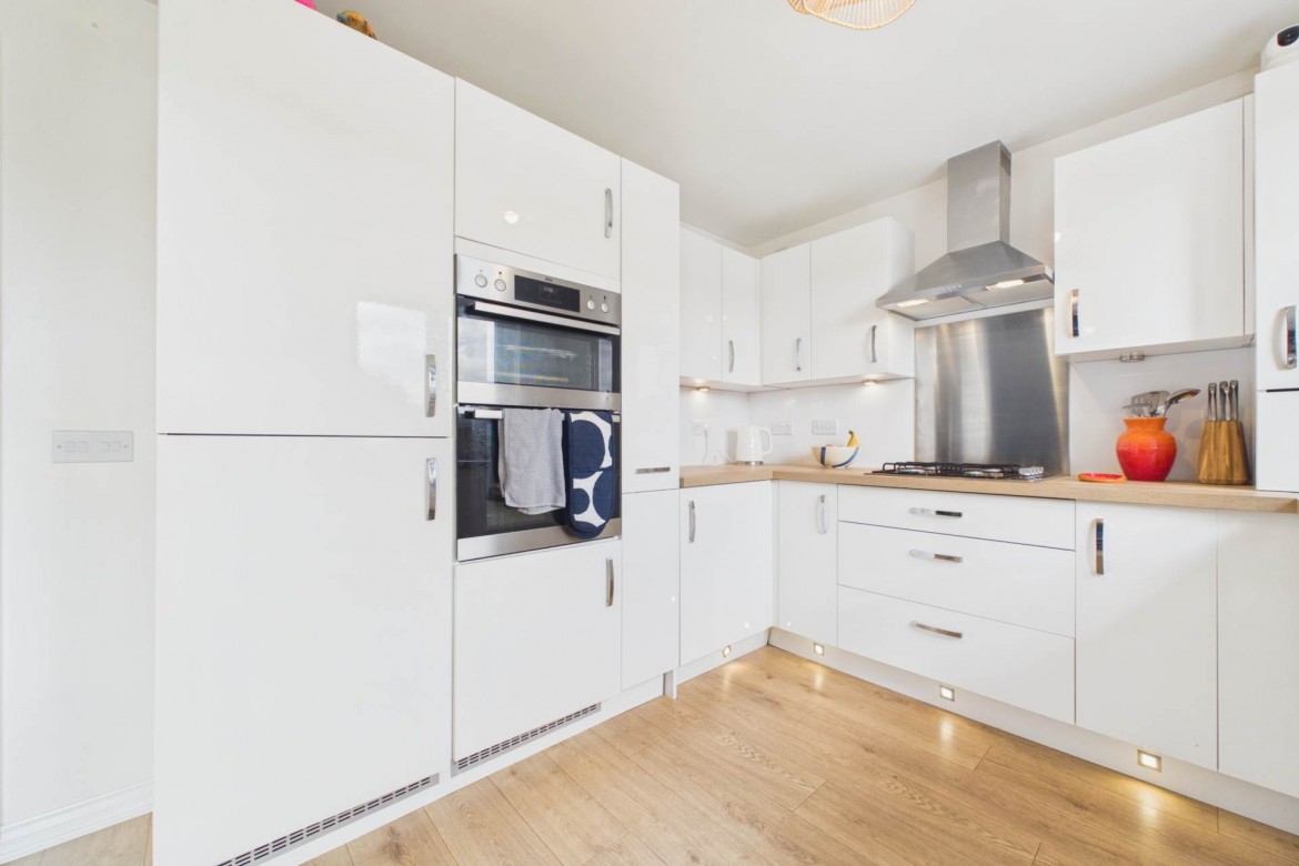 Images for Buttercup Crescent, Glasgow