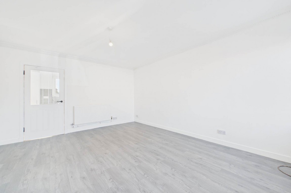Images for Claunie Avenue, Shotts