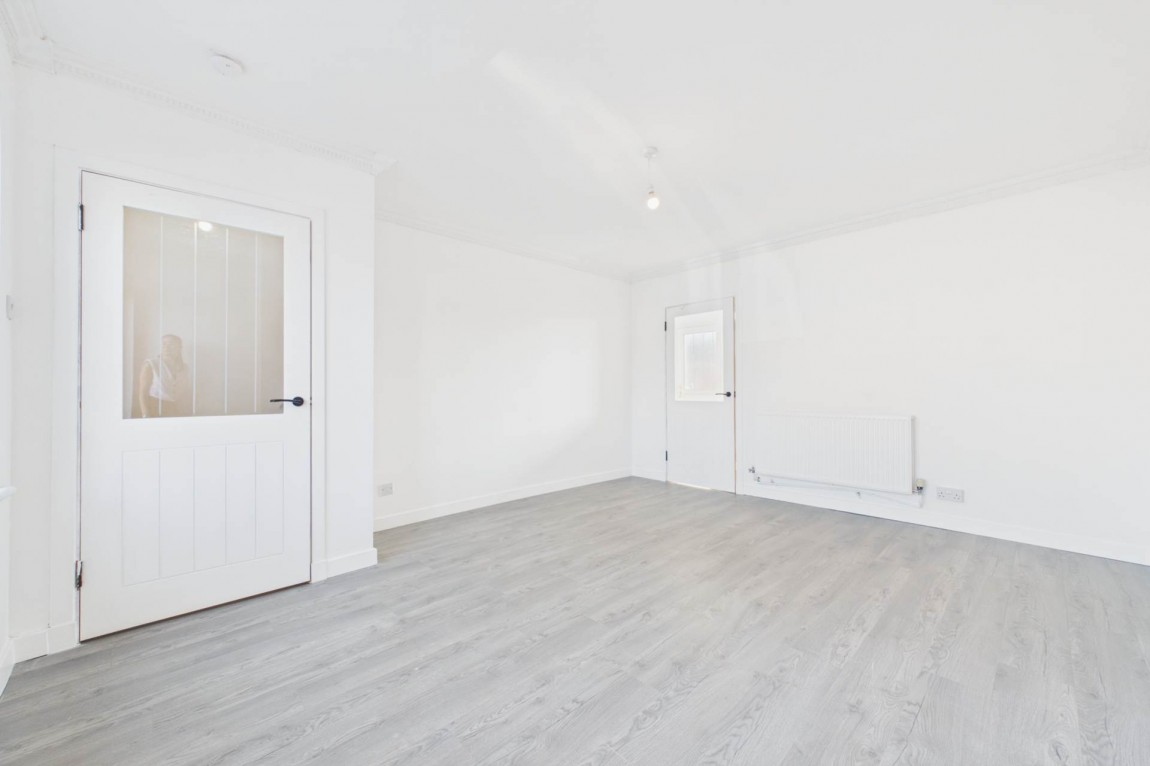 Images for Claunie Avenue, Shotts