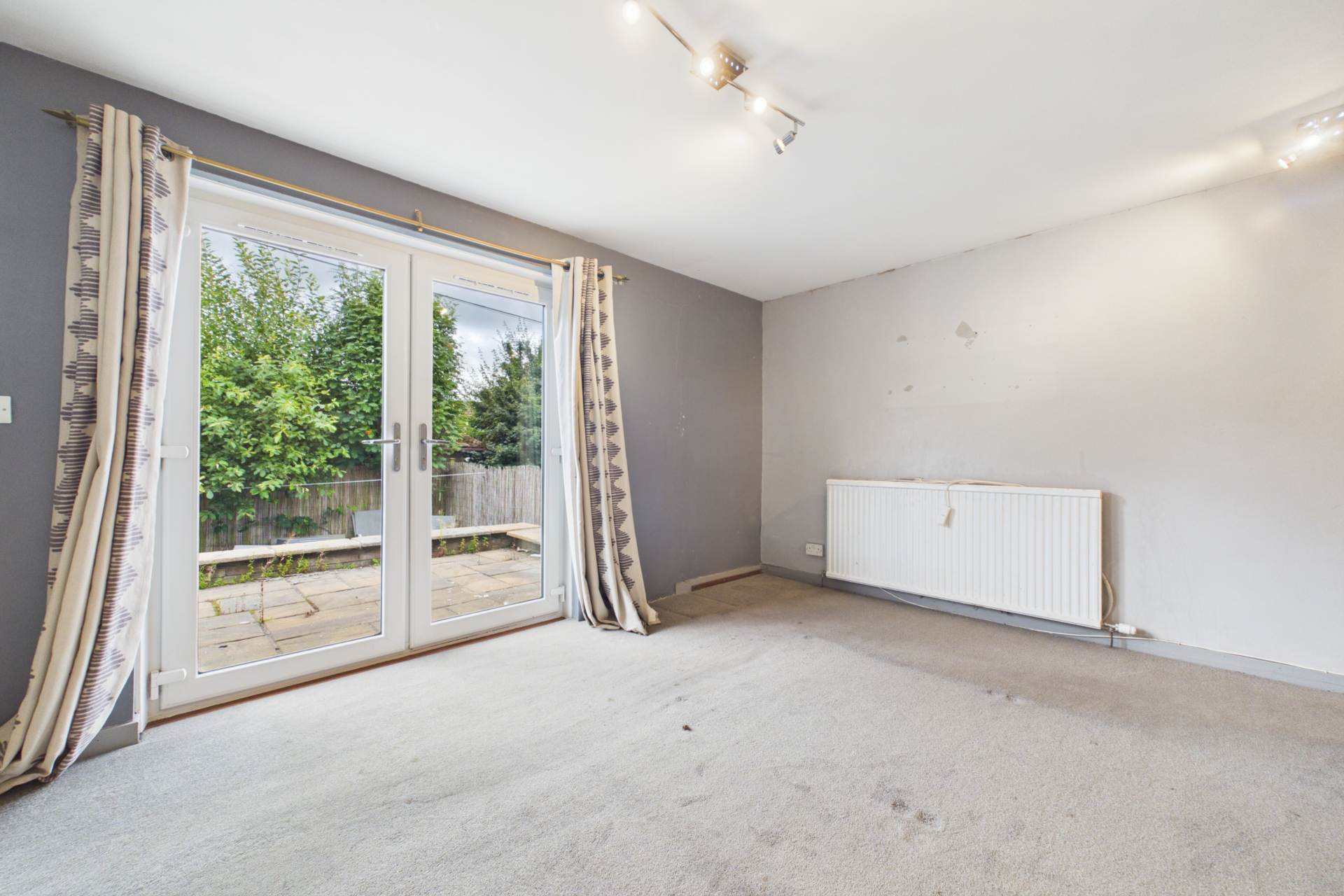 Dunrobin Road, Airdrie