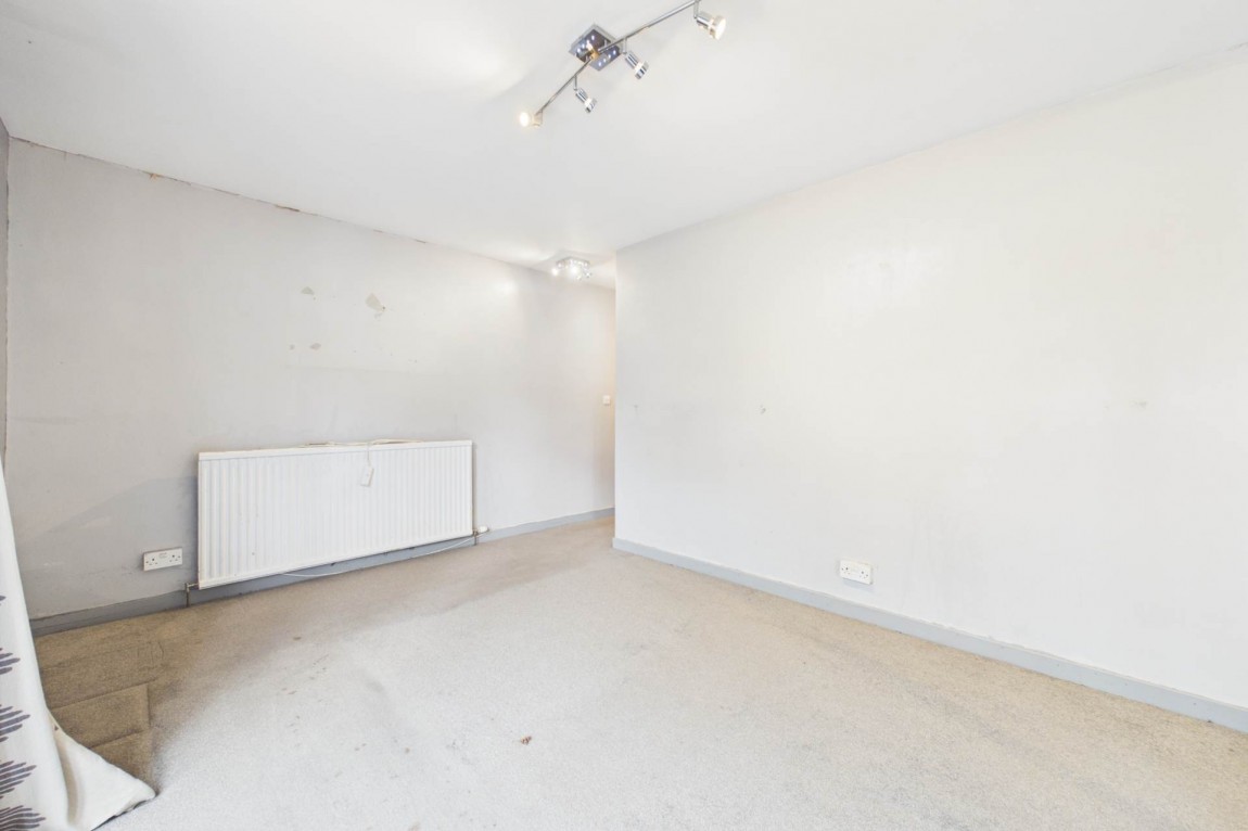 Images for Dunrobin Road, Airdrie