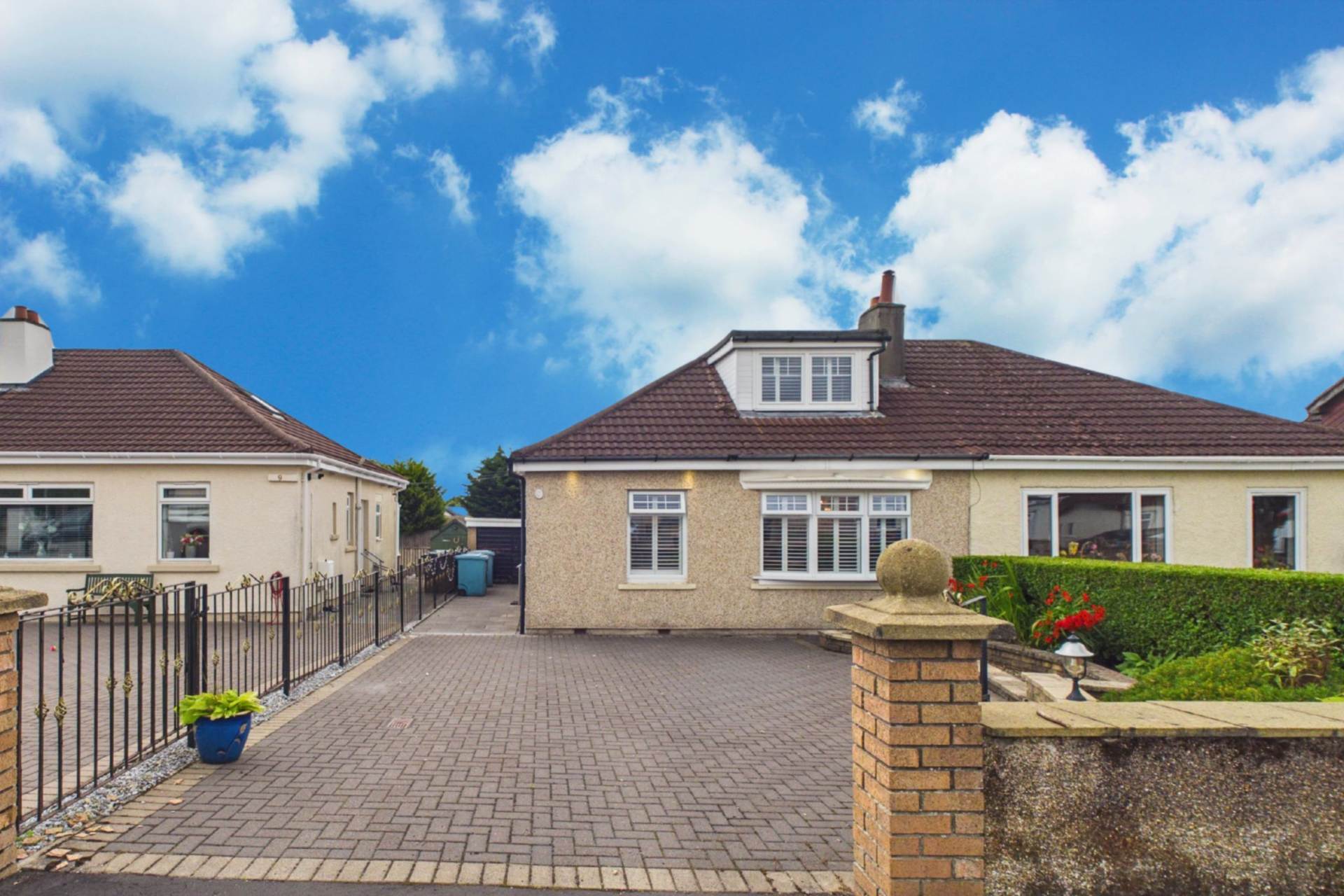 Dunrobin Road, Airdrie