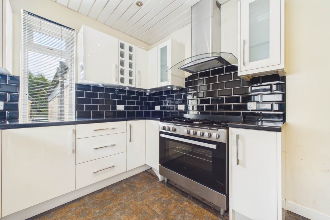 Images for Dunrobin Road, Airdrie